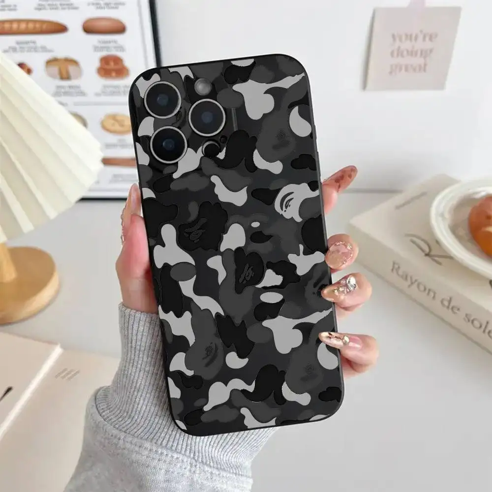 iPhoneケース A BATHING APE - BAPE X OVO 1ST CAMO I PHONE 11 PRO CASE BAPE X OVO IPHONE 11 PRO CASE - AUTHENTIC -NEW WITH TAGS