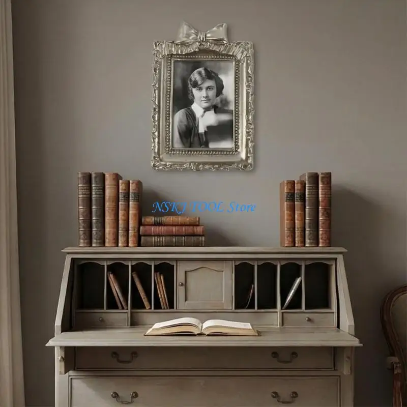 L8RC Elegant Hand Paint Resin Wall Frame Perfect for Living Room Bedroom Decors