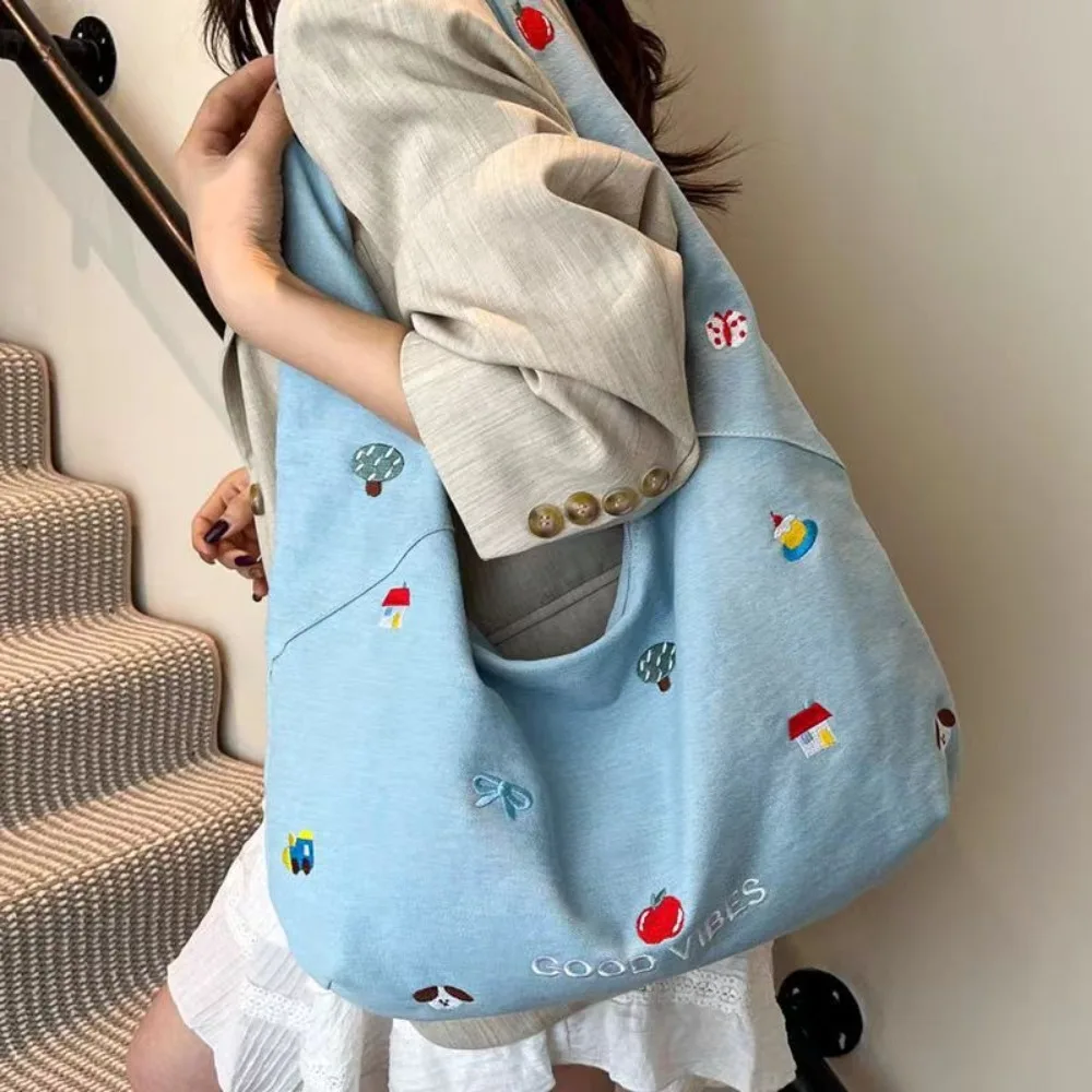 

Zipper Closure Shoulder Bag Korean Style Embroidered Design Denim Tote Bag Sweet Style Cute Design Messenger Bag Female Use