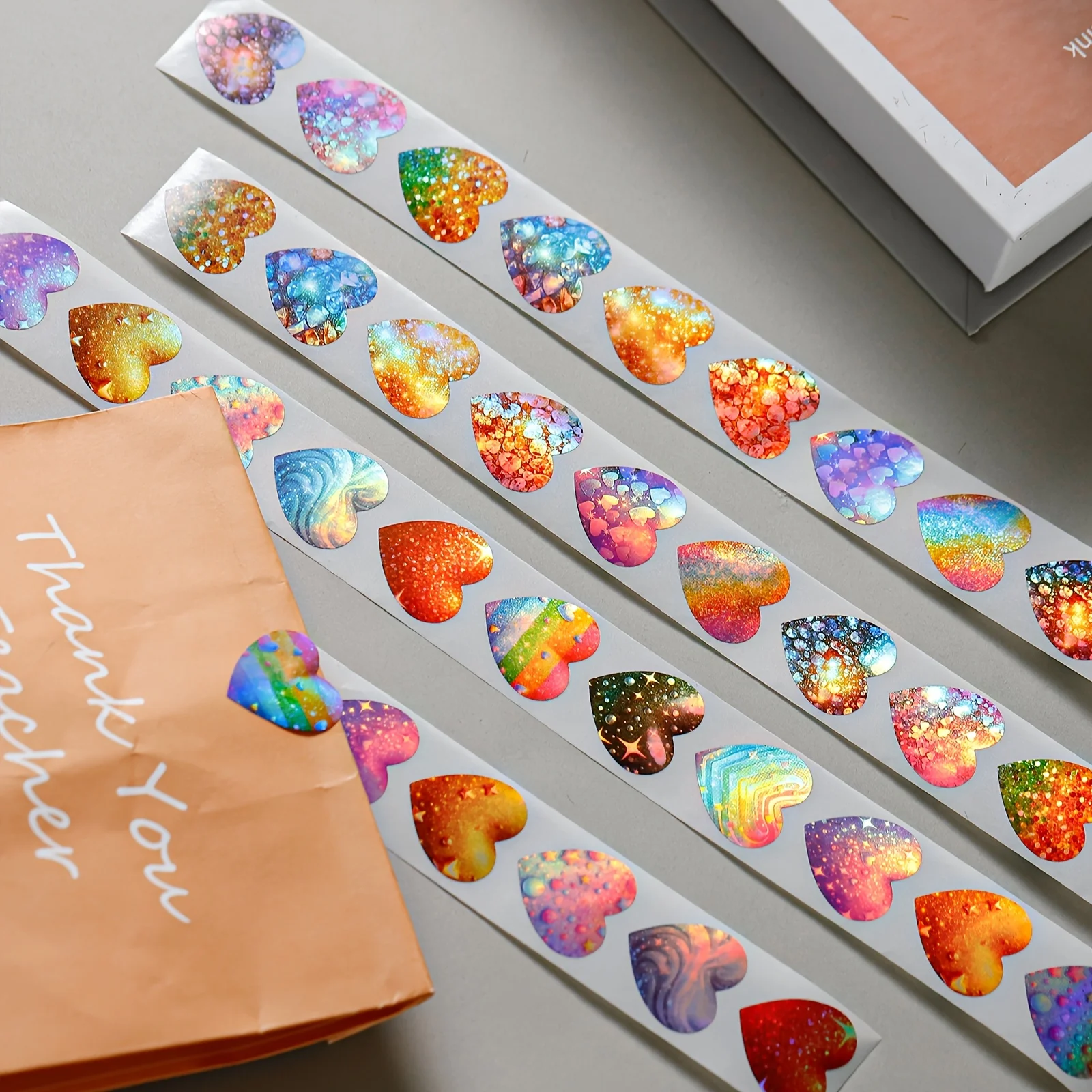 500 Pcs/Roll Flash Face Love Stickers, Suitable for Envelope, Birthday Greeting Card, Valentine's Day Card Gift Decoration