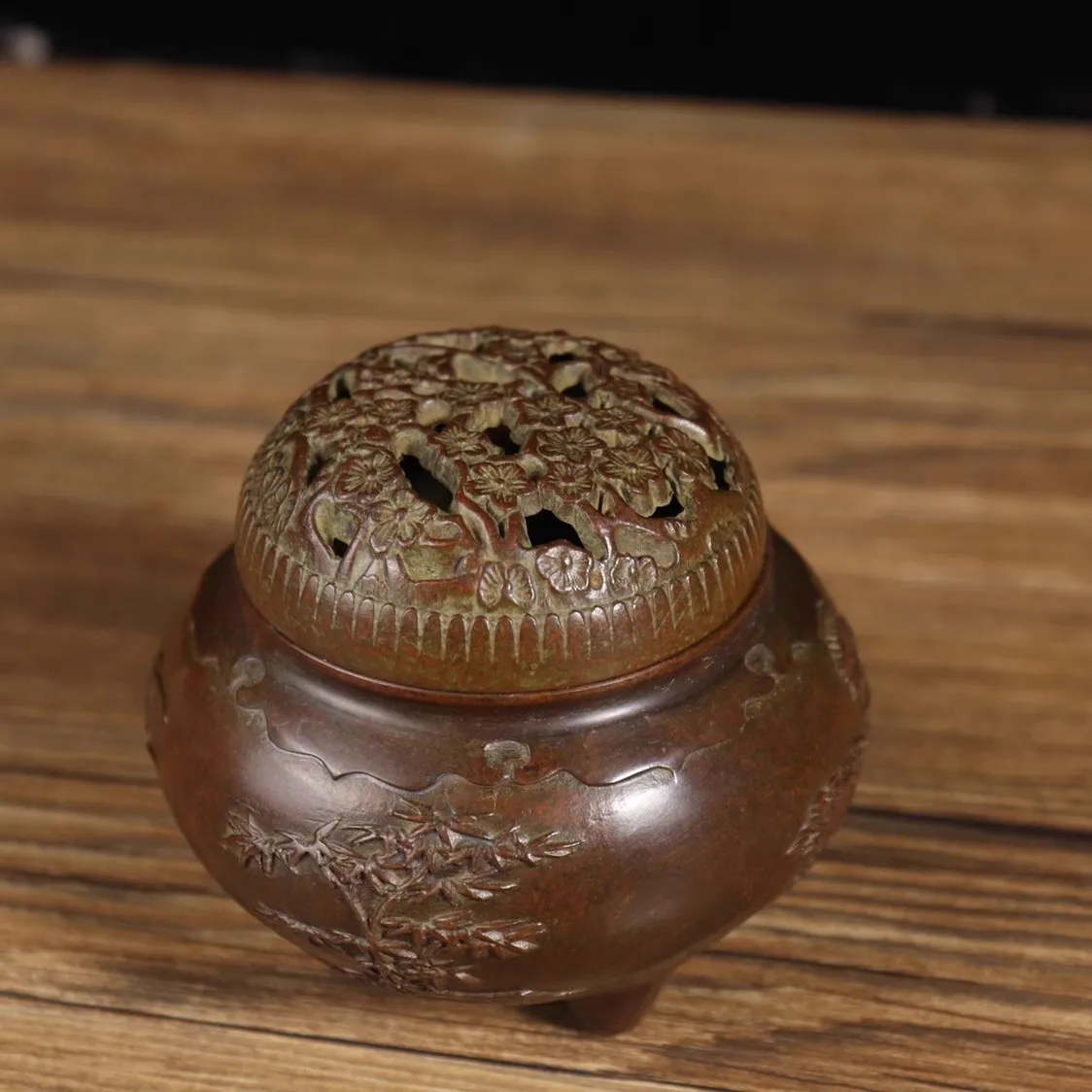 Antique collection: Ming Dynasty pure copper incense burner, a handmade home decoration