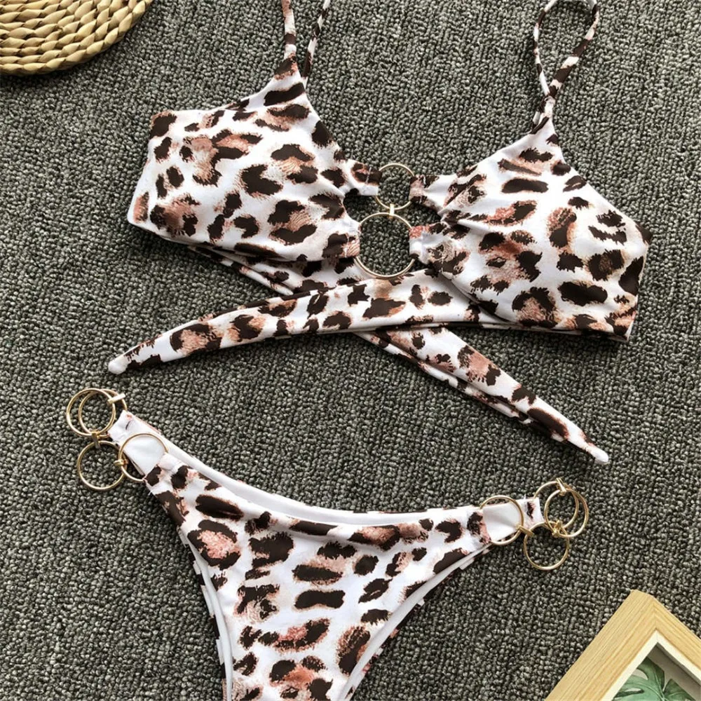 Metallringe, Leopardenmuster, brasilianischer Bikini, Damen-Badebekleidung, zweiteiliger Bikini, String-Bikini, Badeanzug, Badebekleidung, Modell V1441. – Detail 24