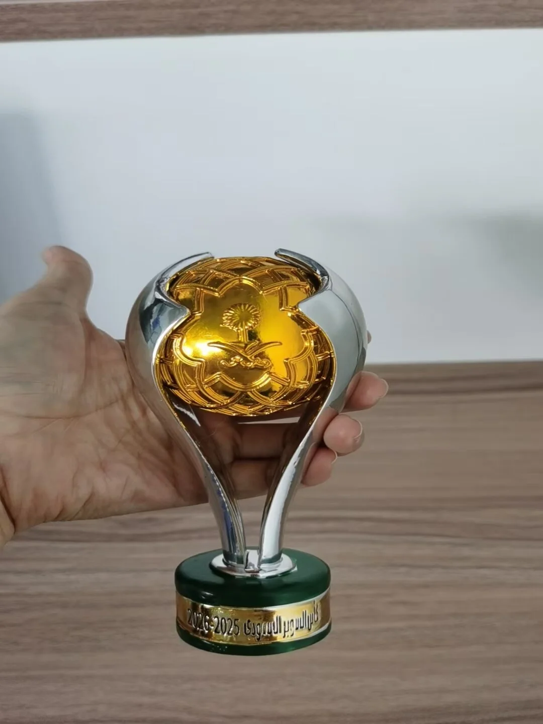 new-style-2025-saudi-super-cup-trophy-football-champions-league-cup-team-sports-awards-soccer-trophies-for-winners-display