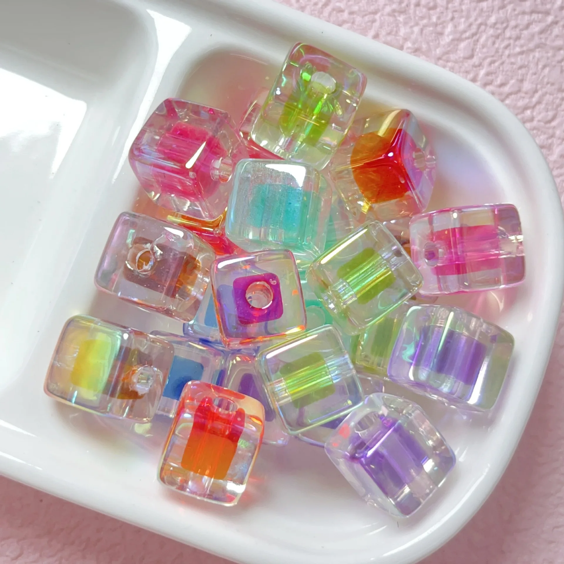 

Fresh New Colorful Core AB Transparent Cube Square Acrylic Jewelry Beads Fit Bracelet Necklace Earring Pen Making 14mm 70pcs