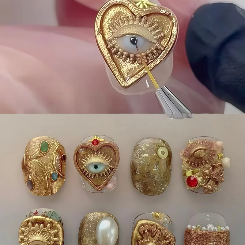 A Nail Art Mold with Retro Embroidery, Heart-Shaped Printed Eyes, Three-Dimensional Art Jewelry, Transparent Silicone Mold