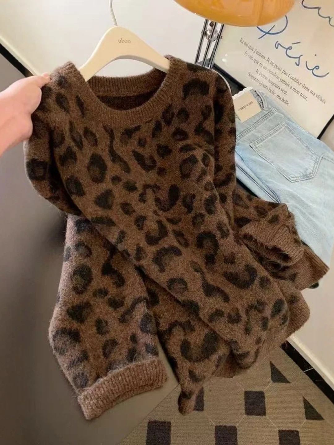 

Мягкий карамельный цвет, женский вязаный свитер в стиле ретро с леопардовым принтом, свободный топ на голову, осень-зима, топ Faion Aosphere