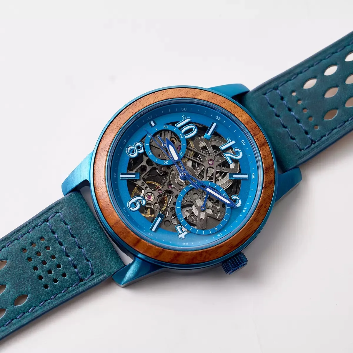 Original Wooden Mechanical Watch Men's Hollow out Belted Wristwatch Unique Design Wood Watch