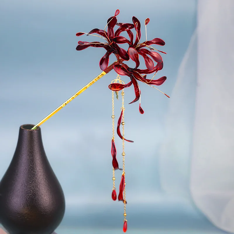 دبوس شعر بشرابة زنبق العنكبوت الأحمر إكسسوار شعر عتيق على الطراز الصيني الجديد لأداء مرحلة هانفو تشيباو هدية مستوحاة قديمة