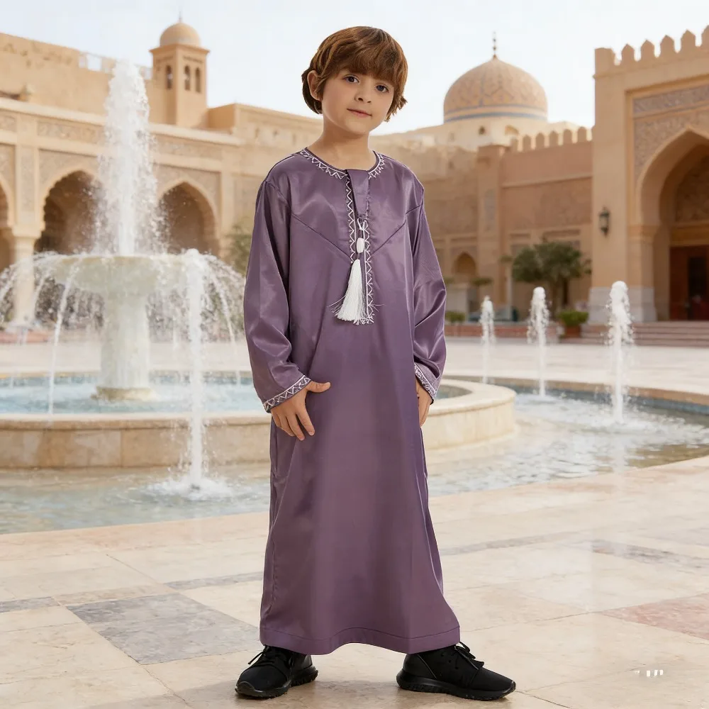 

Мужская традиционная мусульманская одежда: свободный крой, однотонный цвет, с бахромой, в этническом стиле, для мальчиков из Ближнего Востока