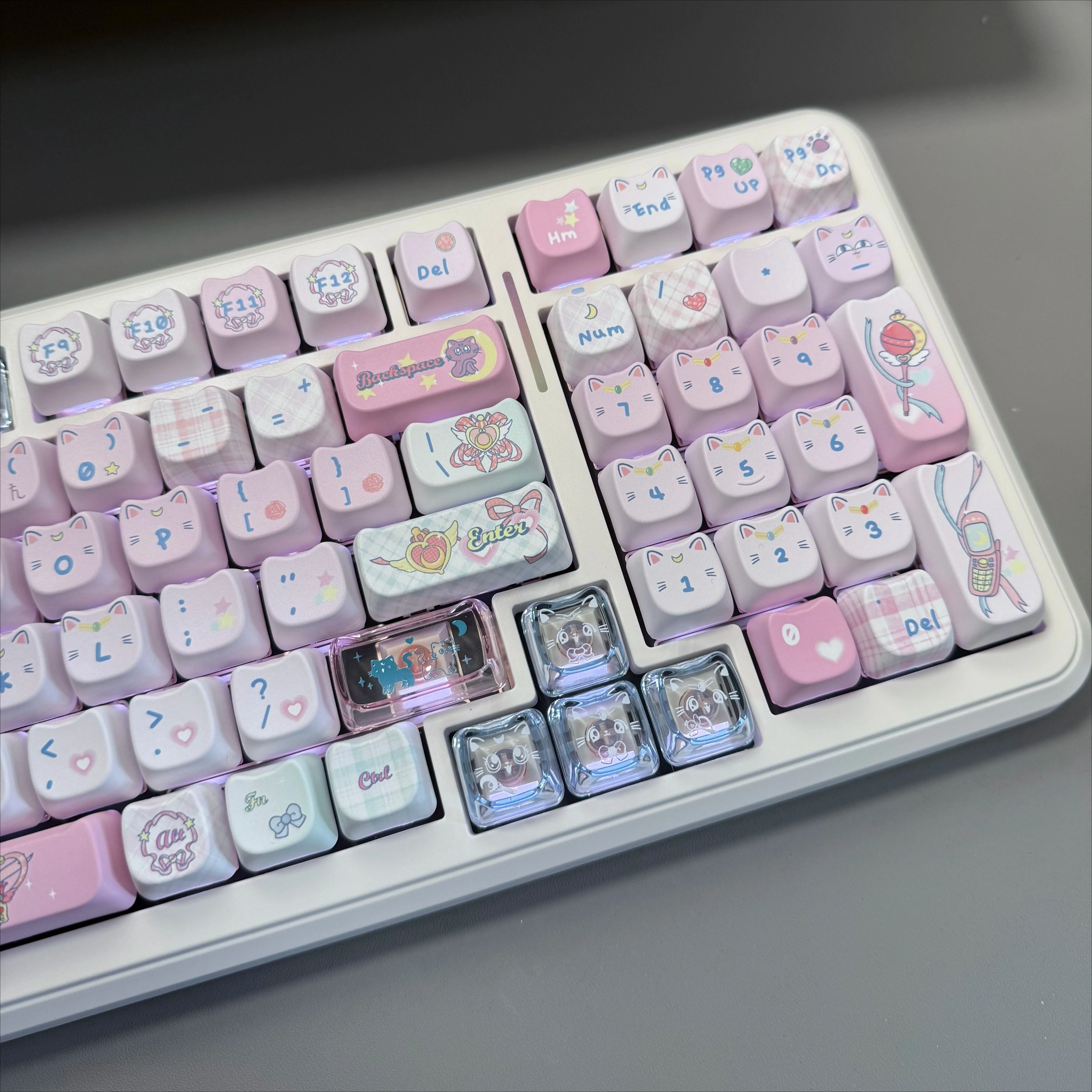 Kawaii Pretty Girl Keycaps Set Cherry/MAO Profile PBT Translucent Key Caps for MX Switches Alice ISO Gaming Mechanical Keyboards