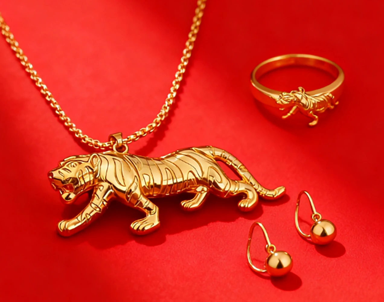 

Hip-Hop punk gold-tone stainless steel pendant necklace, exquisite men jewelry, cool streetwear accessory, ideal gift for daily