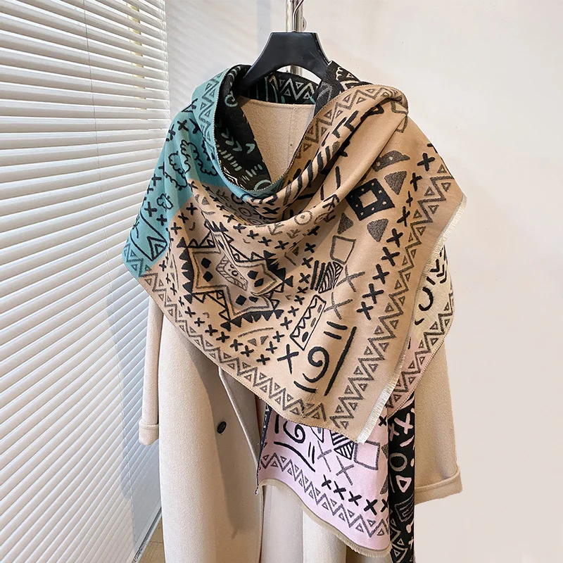 

High-end luxury imitation cashmere warm scarf thickened 2024 autumn and winter new shawl Foulard Bufanda geometric ethnic style