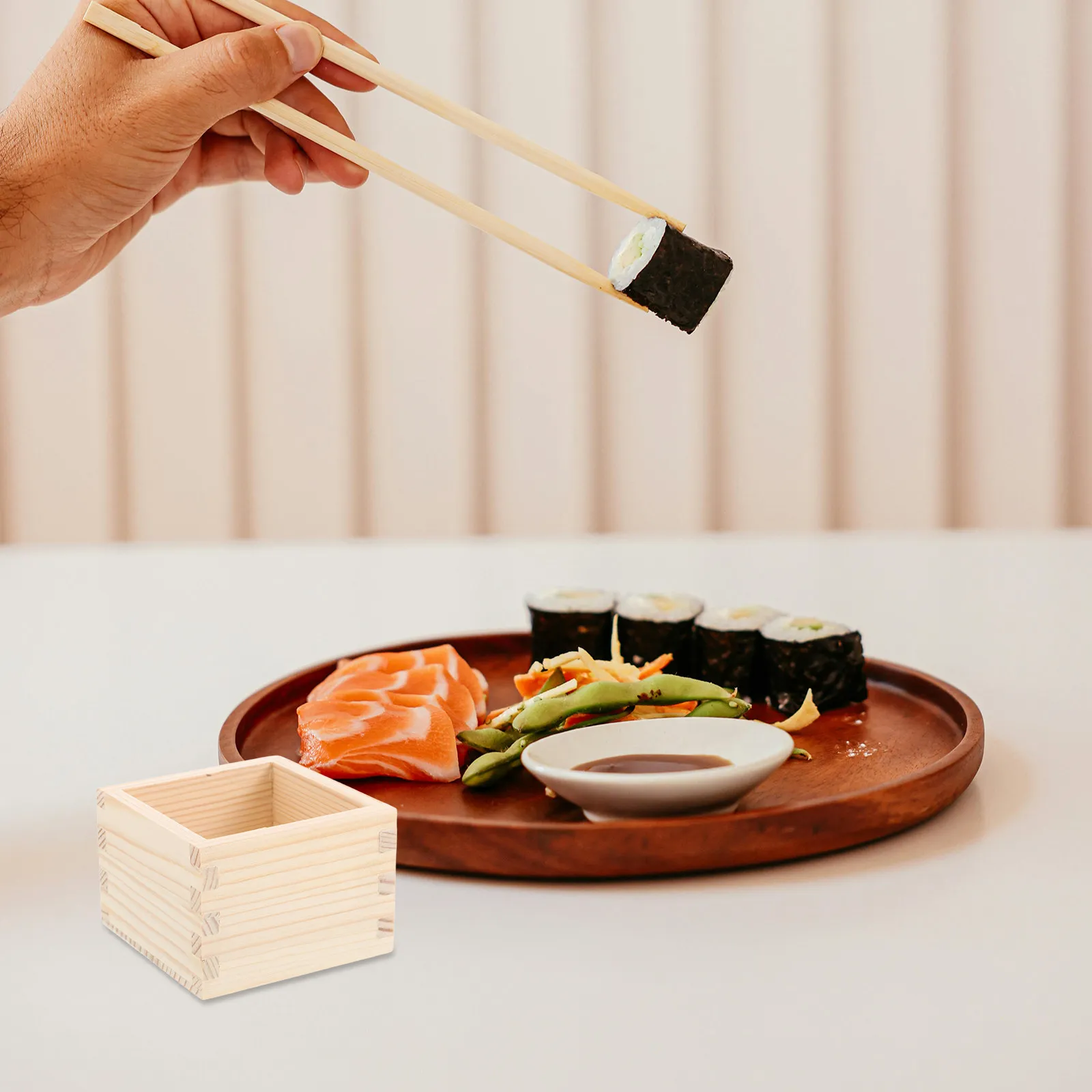 

4Pcs Square Wooden Sake Box Japanese Design Sake Cup Storage Container Portable Sushi Box Home Dining Tableware Natural Wood