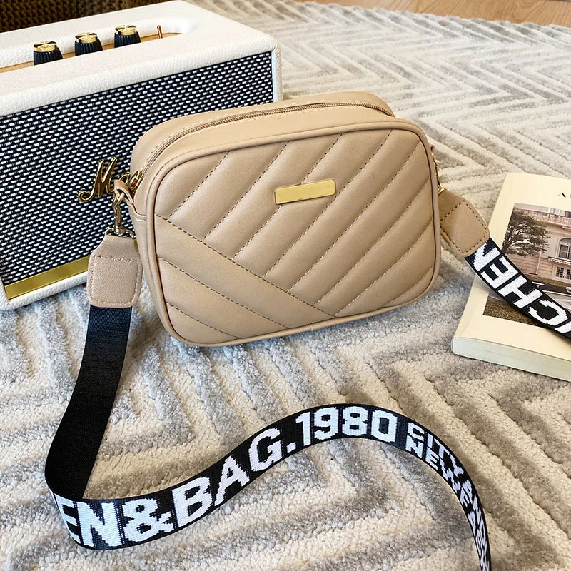 

Artificial Leather Retro Small Mini Shoulder Crossbody Bags Woven Mobile Phone Coin Women Purse