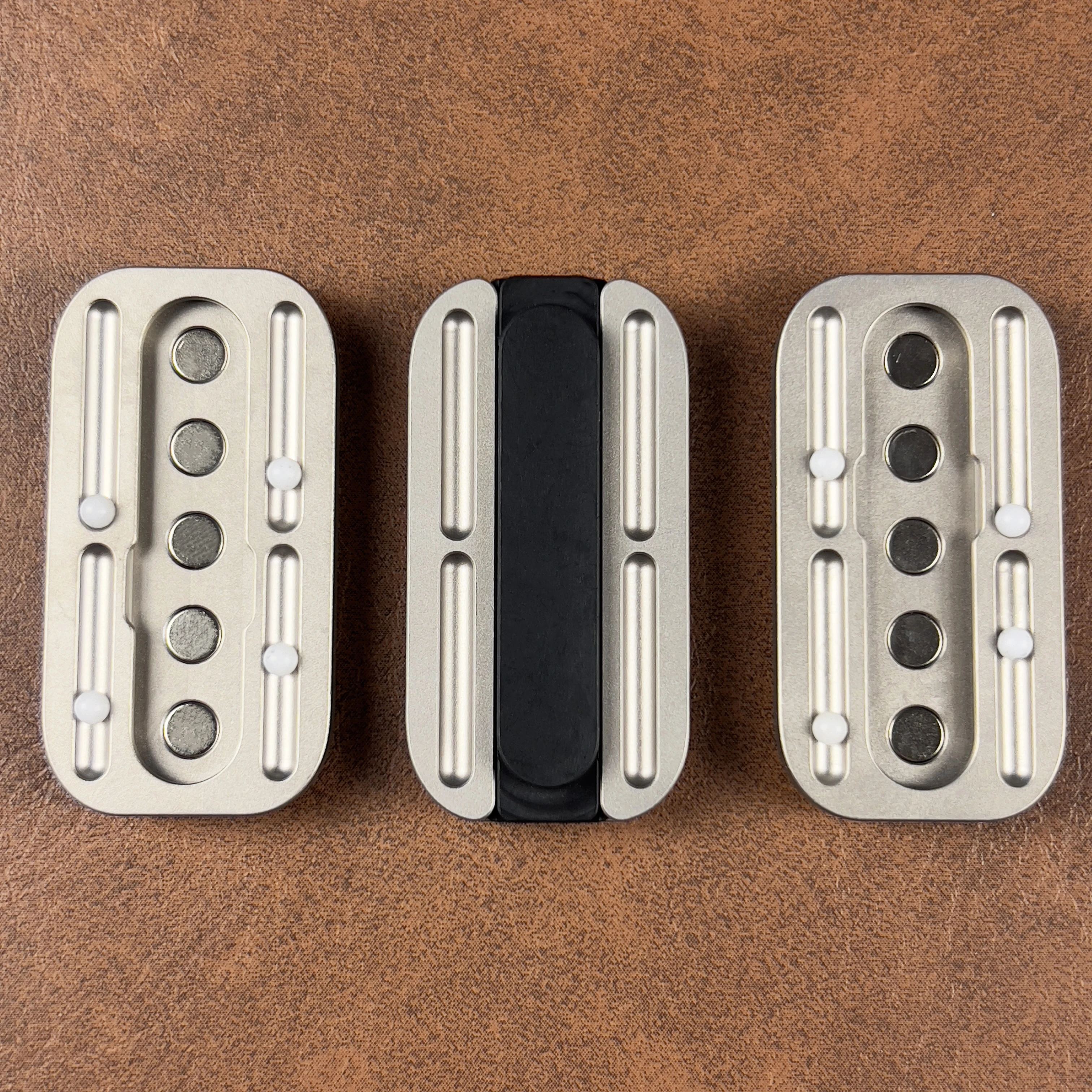 Liga de titânio tc4 li yi açúcar edc brinquedo de compressão mecânica magnética camada intermediária confortável sensação de mão elástica