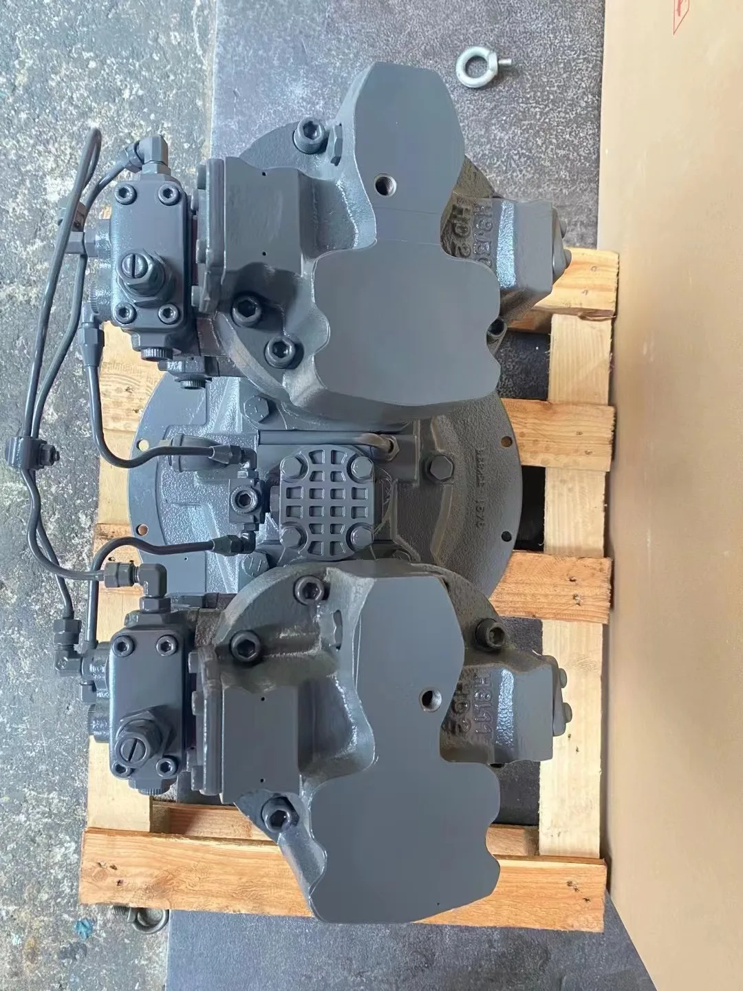 Source Factory Supply Hydraulic Pump HPV116 Main Pump For Hitachi EX200-1 FH200.3 Excavator HPV Full Series Pump Assembly