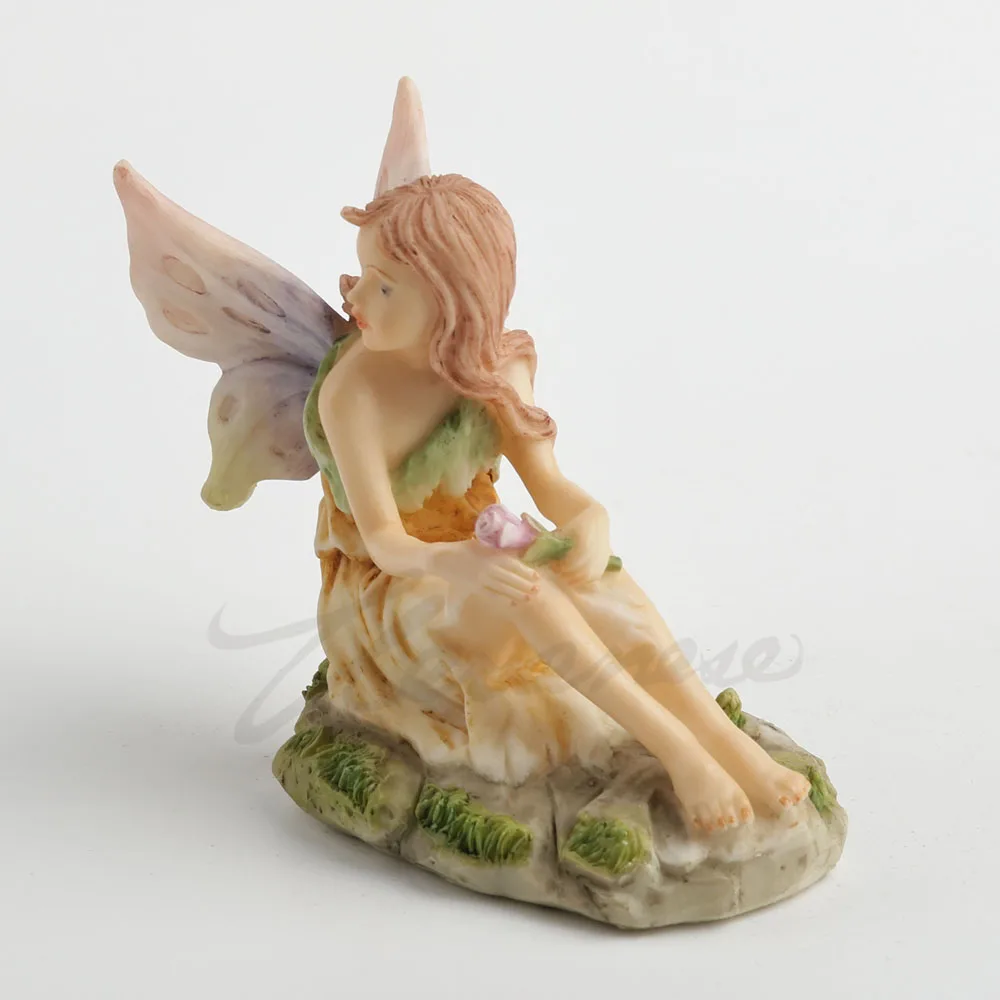 Sitting Gradient Dress Fairy Figurine with Purple Translucent Wings Grass Rock Base Elf Resin Statue for Home Desktop Decoration