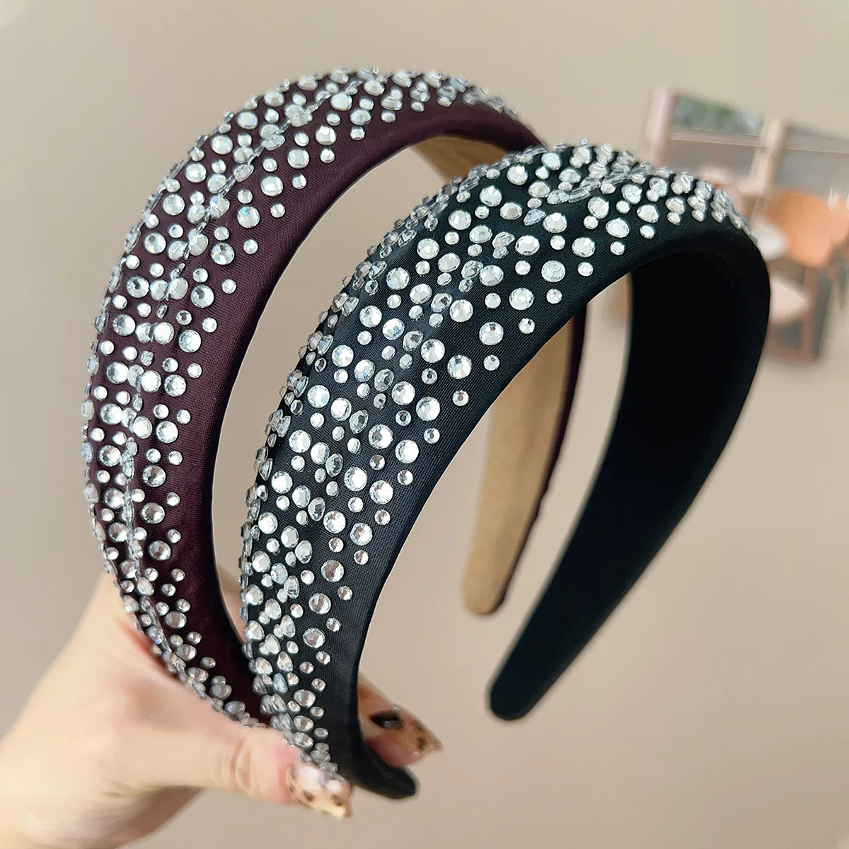 

New Fashion Starry Sky High Crown Perm Rhinestone Embossed Headband for Women