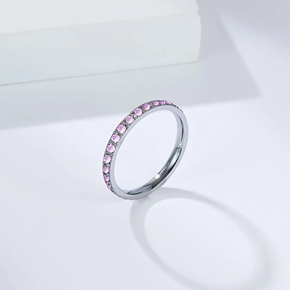 Heißer Verkauf: Hochwertige, stapelbare Fingerringe aus Titanstahl mit Zirkonia für Damen – Modischer Pinky-Ring für Frauen – Detail 5