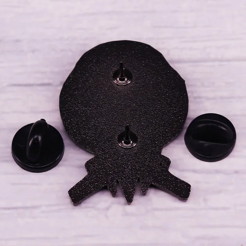 مثيرة للاهتمام الكرتون الروح الآكل بروش معدني الإبداع أنيمي شارة مينا التلبيب اكسسوارات سترة ظهره دبوس الديكور هدية #2