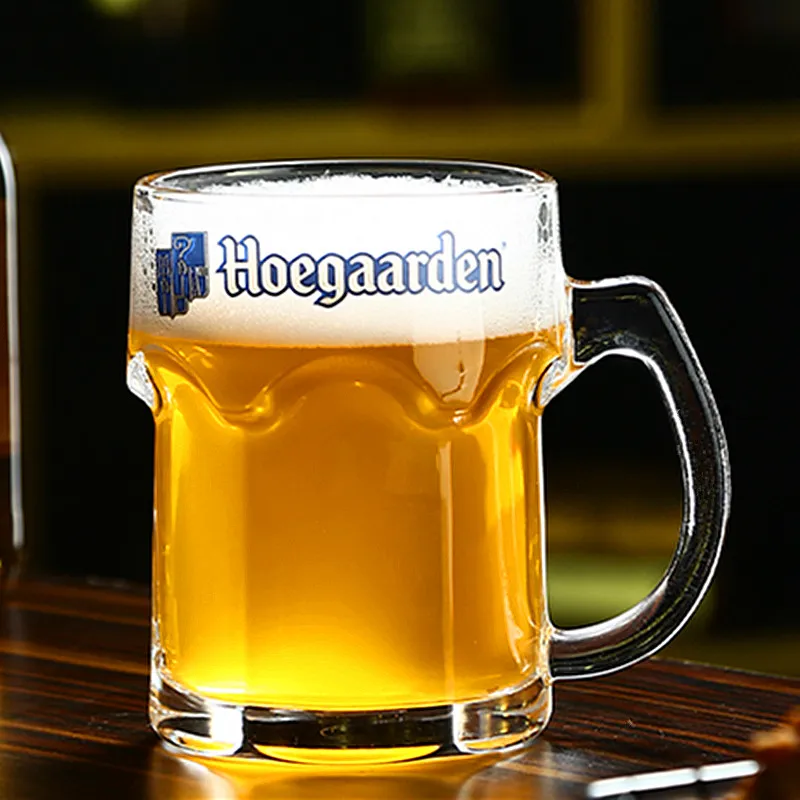 White Craft Beer Cup with a large capacity of 500ml and a glass ribbon that thickens the personality