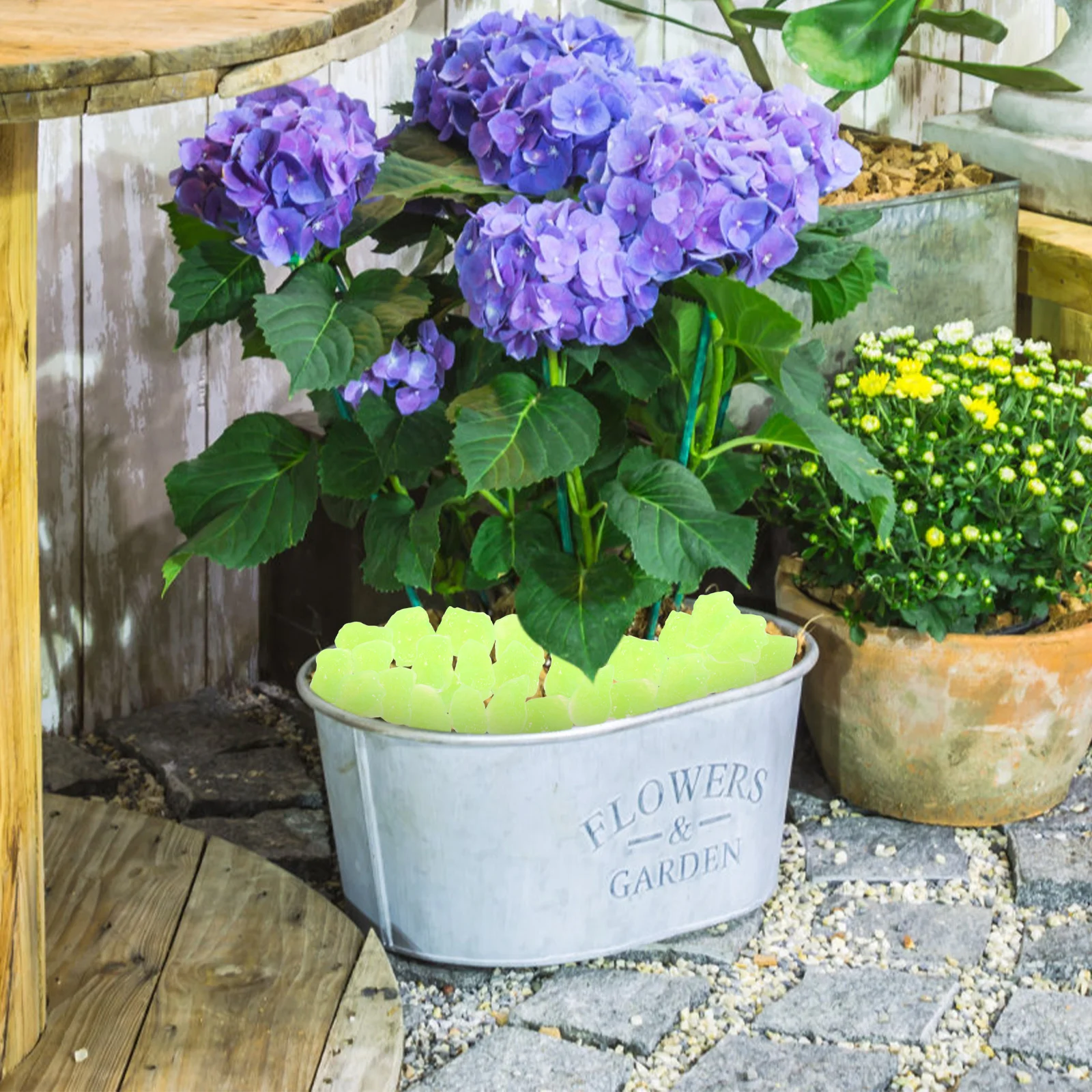 

1 Pack Glow In The Dark Rocks Resin Landscaping Stones Decorative Pebbles For Garden Aquarium Fish Tank Yard Decorations