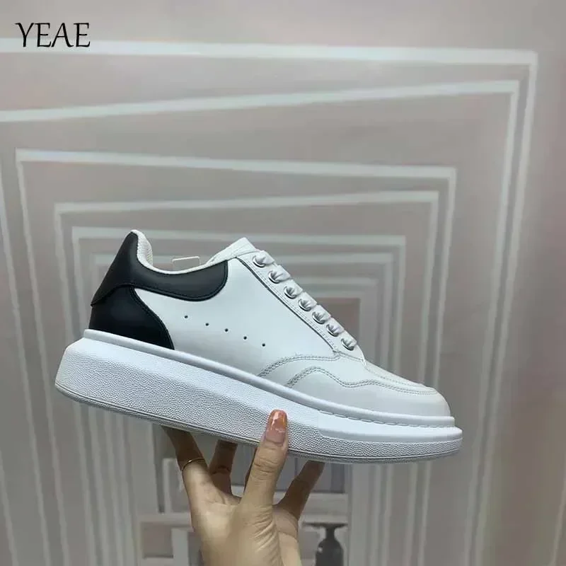 2025 جديد زوجين أحذية رياضية حذاء كاجوال الصيف مزدوجة أحذية الضوء الأبيض أحذية رياضية الذهبي أوزة أحذية رجالي أحذية رياضية