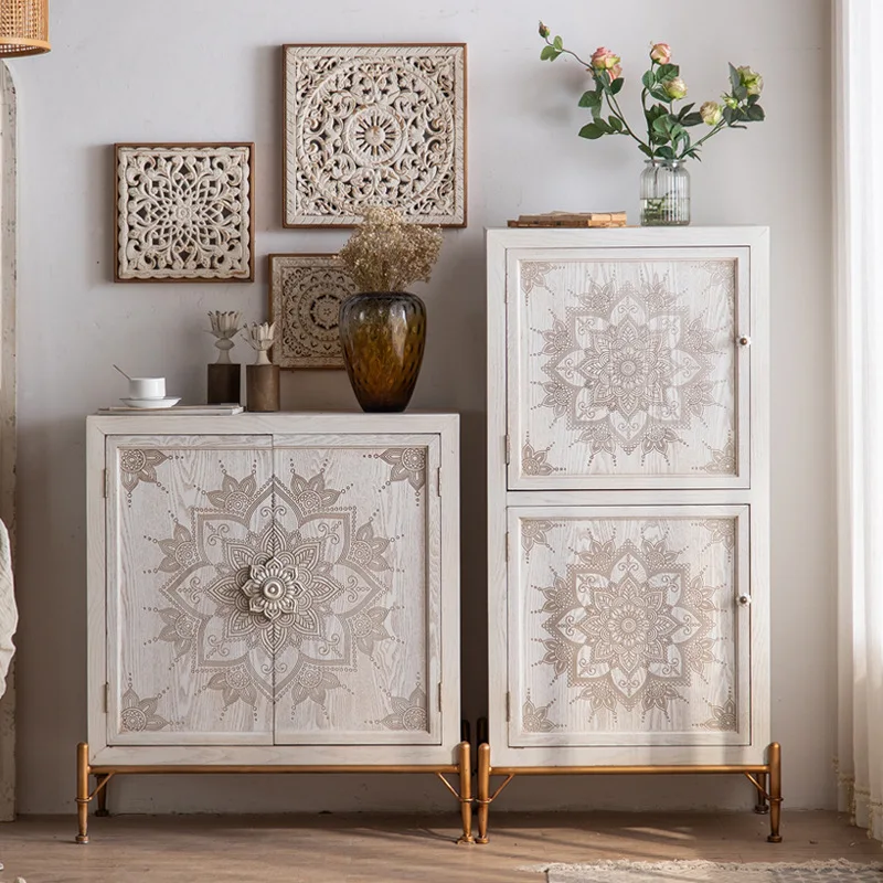 Light luxury carved bedroom furniture cabinet set, new American retro storage four-door low cabinet, store locker