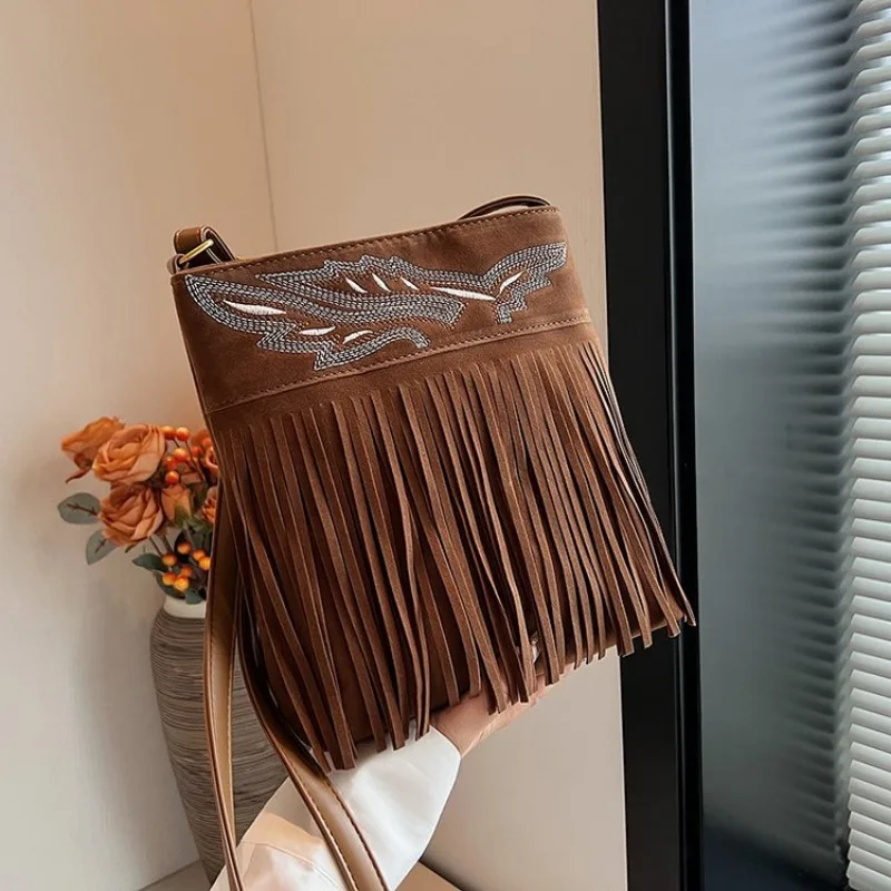 

Vintage Buckled Diaper Bag Handbag Crossbody Museum Tour Exquisite Charming Elegant Portable Stylish Practical Timeless