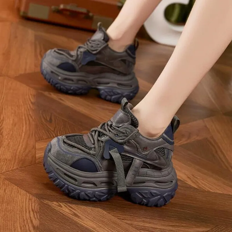

Spring Fashion Retro Chunky Sneakers Winter Warm Women Shoes Micrfiber Leather Platform Footwear Female Height Increasing Shoes