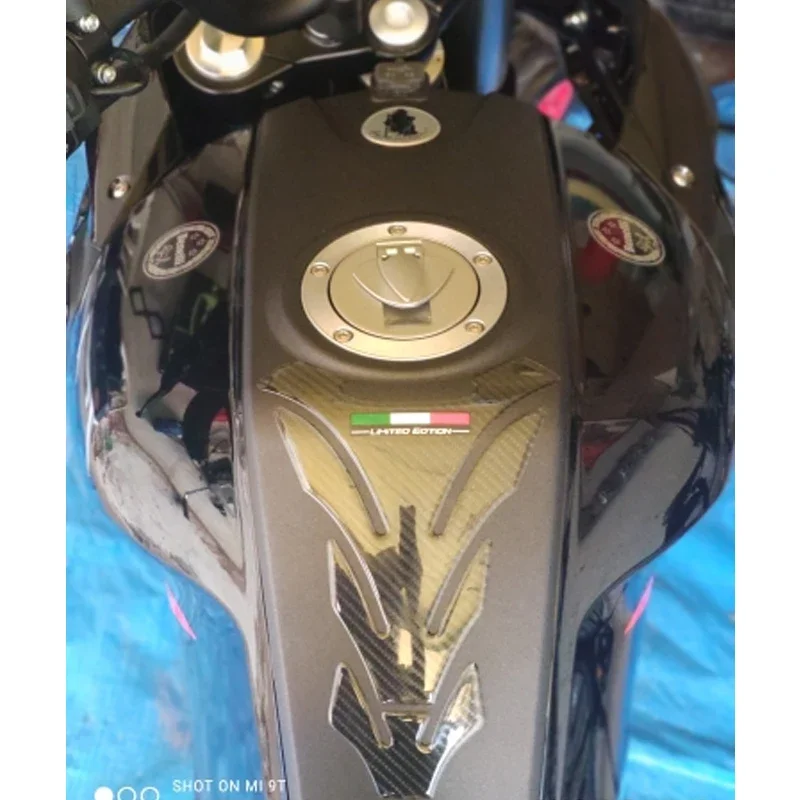 3D Motorcycle Tank Pad Protector Italy Tankpad Case for Honda Kawasaki Triumph Aprilia Benelli DUCATI Tank