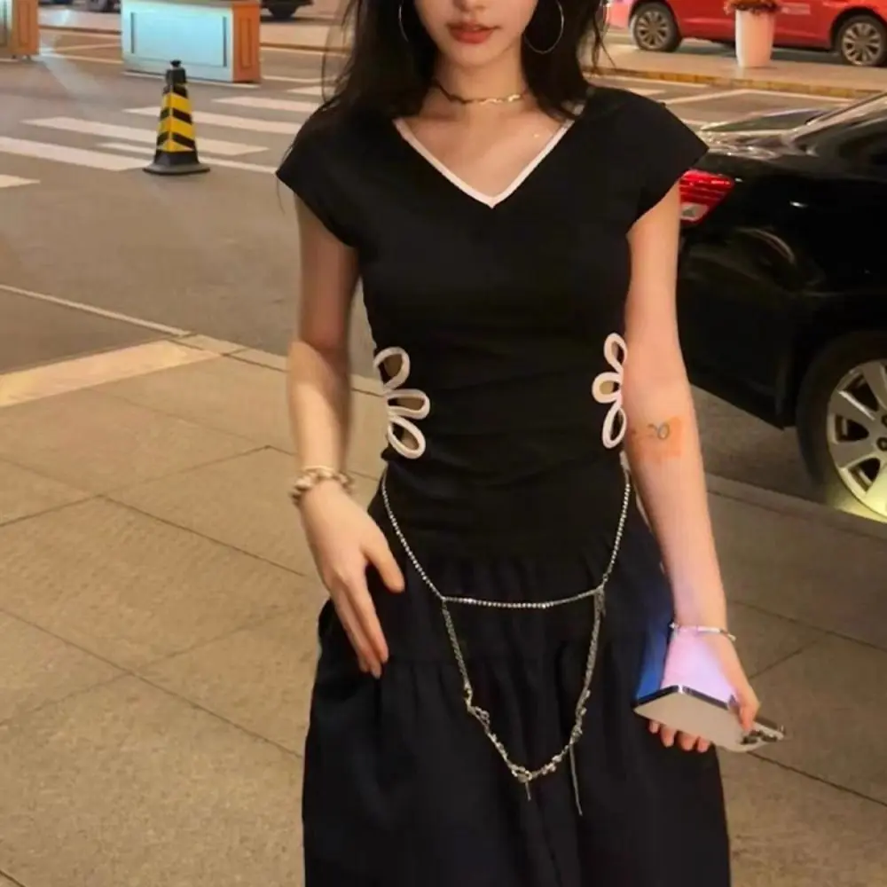 

Ins Sweet Short Sleeve T Shirt Hollow Flower Vintage V Neck T Shirt Chic Slim Fit Sleeveless Crop Top Summer