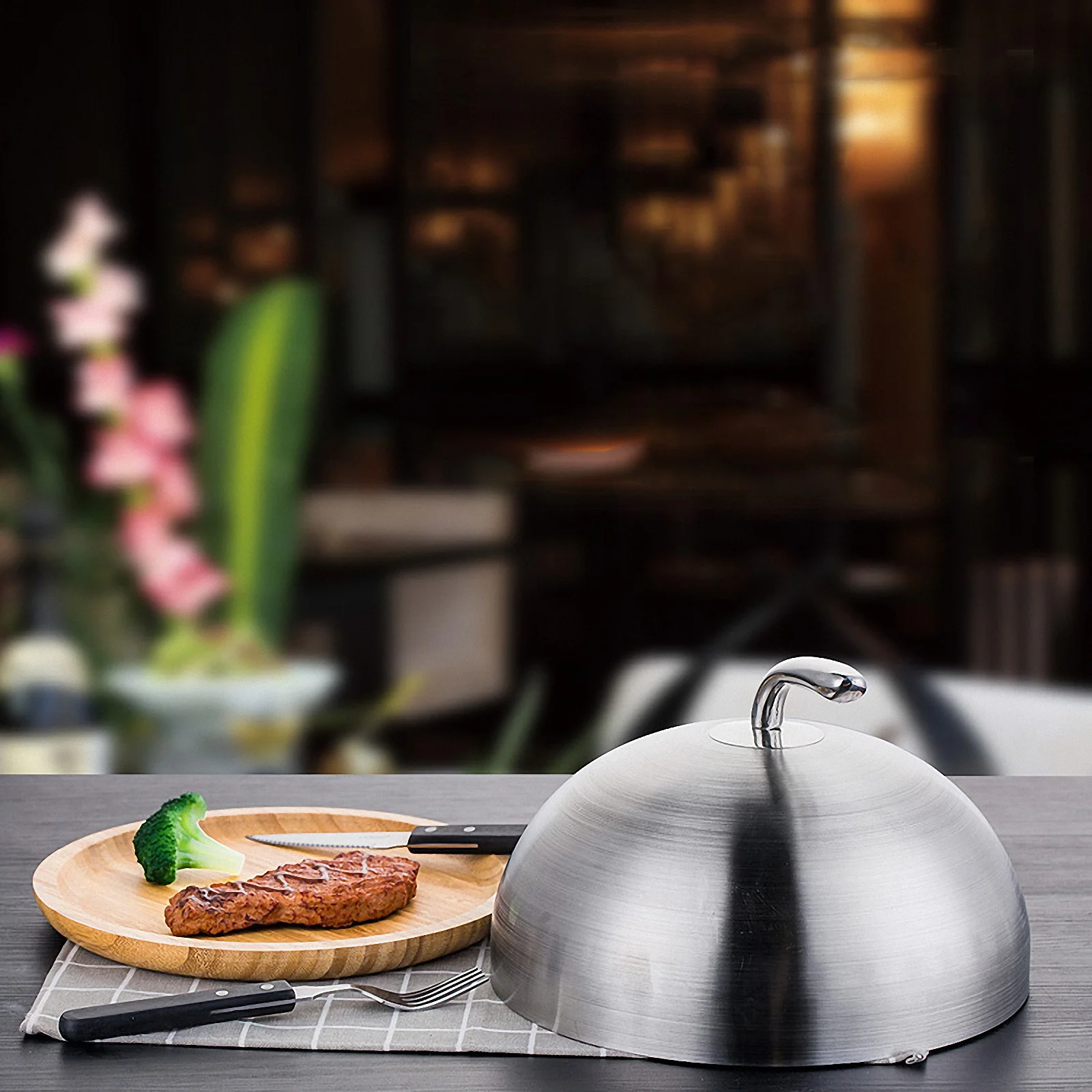 

1Pcs Stainless Food Cover Oilproof Dish Cover for Kitchen Household Use Round Steak Protector Against Splatter and Bugs Silver