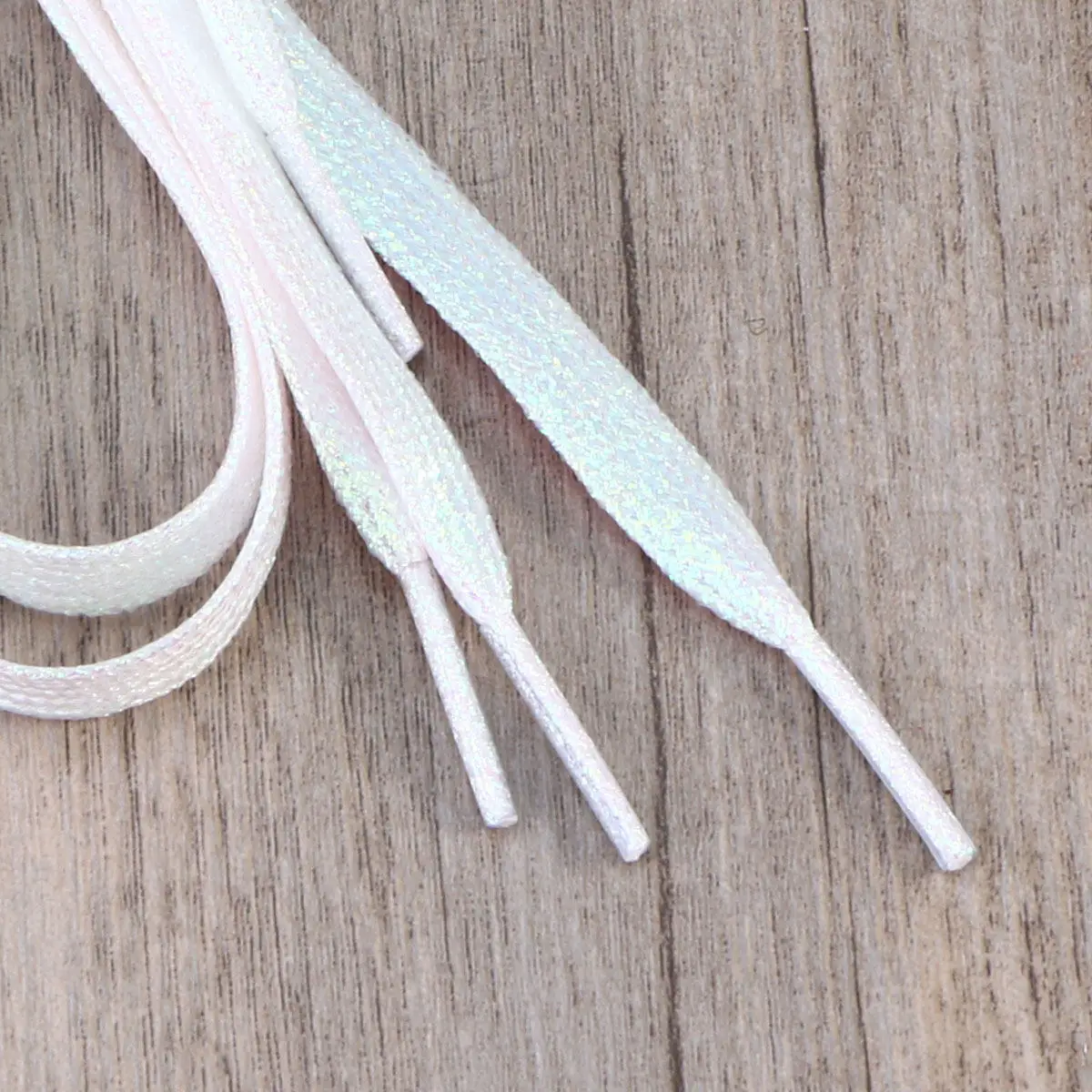 1.1m Flat Colored Shoelaces Glitter Finish for Sneakers Running Shoes Casual Footwear Bowknot Craft Ornament Use