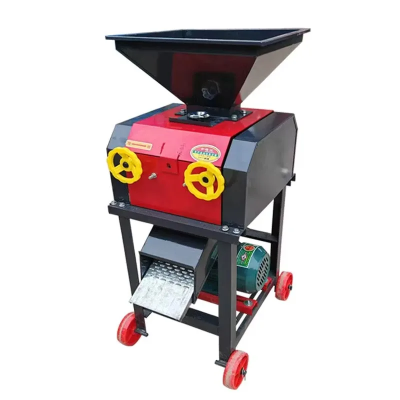Multifunctional corn thresher, soybean peanut wheat sorghum grinder 2-3 tons/hour output 1 year warranty