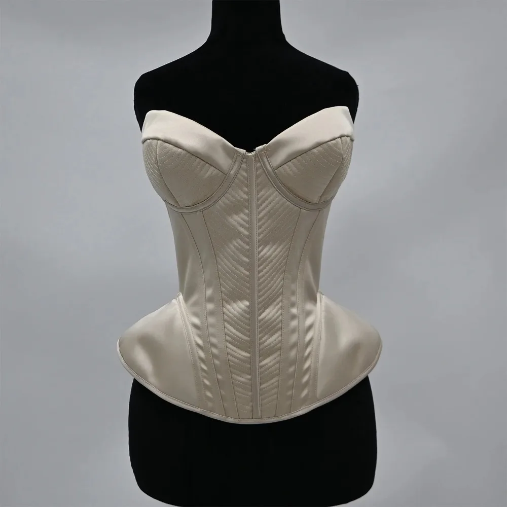 Women Luxury Corset Bustier With Cups Lace Up Boned Vintage Bodice Wedding Party Shaping Tops Stage Costume