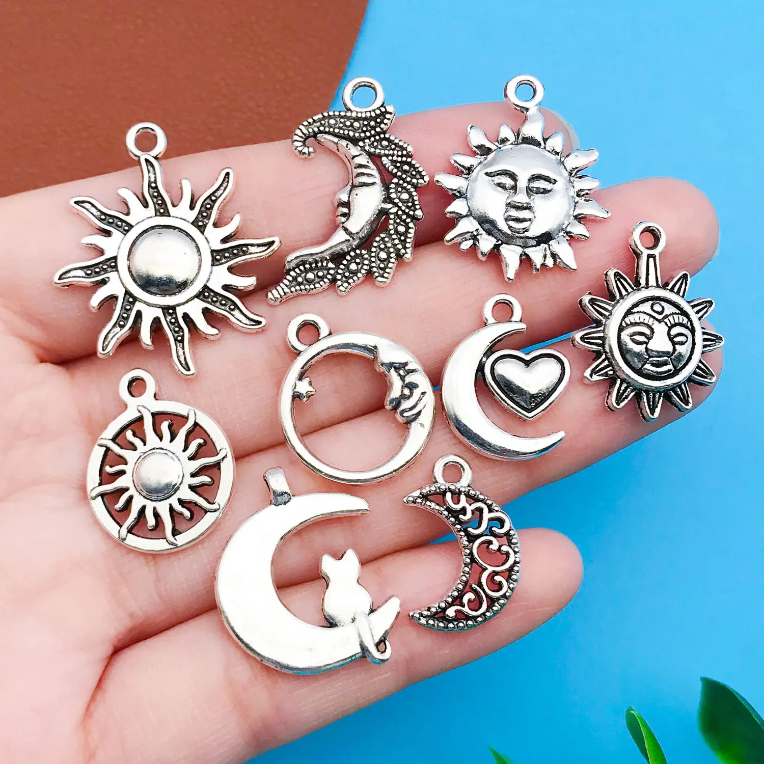 16pcs Alloy Silverly Sun Star Moon Pendant Set Suitable DIY Keychain Earrings Charms For Necklace Jewelry Making Accessories - view 3