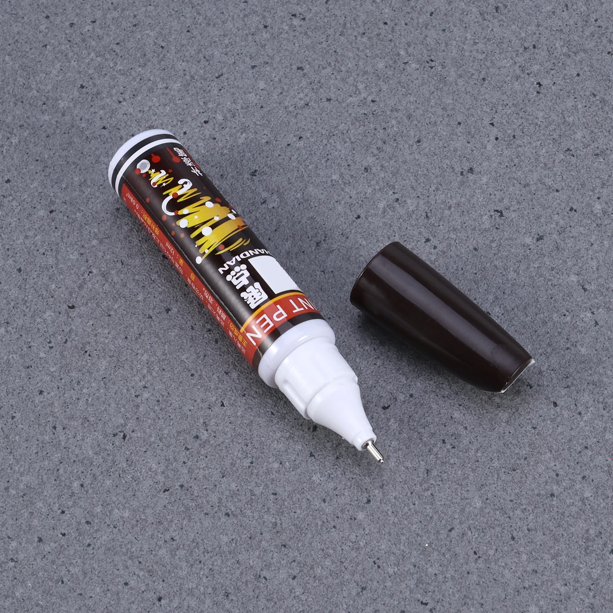 

Car Paint Pen Auto Scratch Repair Tool Odorless Water Resistant Touch Up Applicator For Car Coat (Titanium Silver)