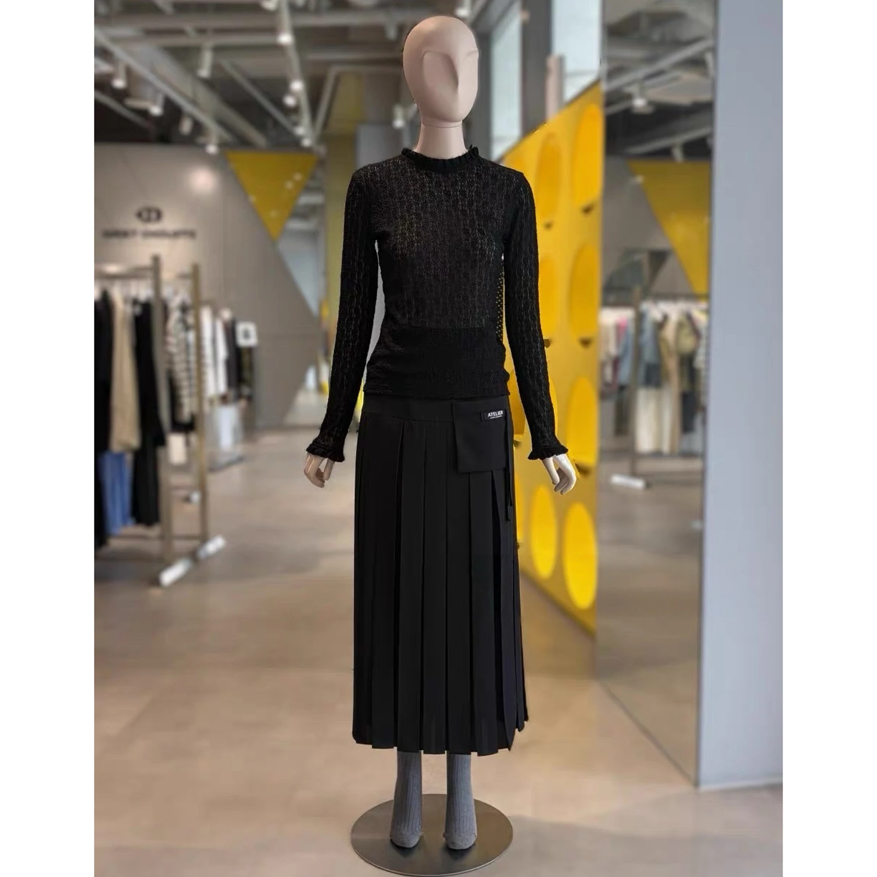 Elegant Lace Texture Slim Fit Base Shirt Micro Transparent Lemon Cheese LUC26 Autumn Fashionable Wooden  Design Knitwear