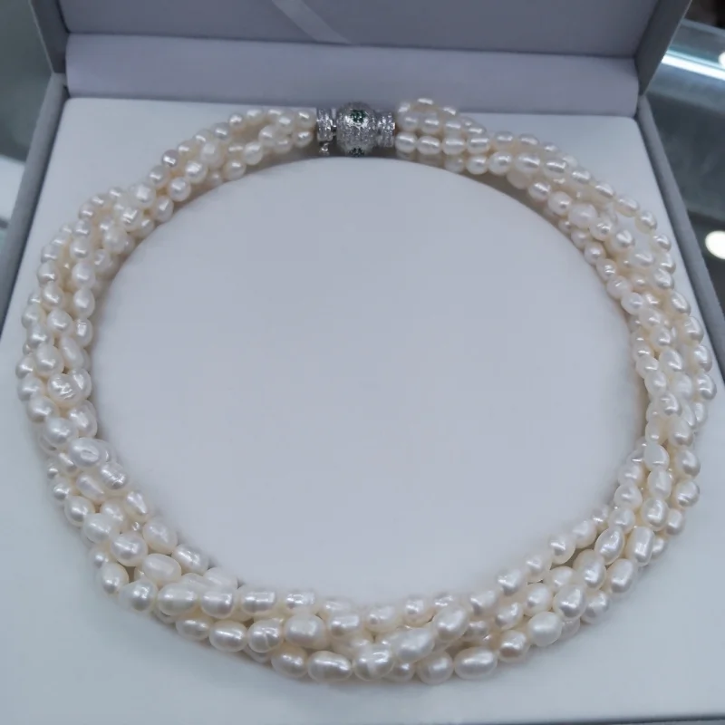 Freshwater Rice Pearl Necklace for Women with Micro Inlay Clasp, Fashionable, Elegant, Stylish, Versatile, Ready to Ship 007