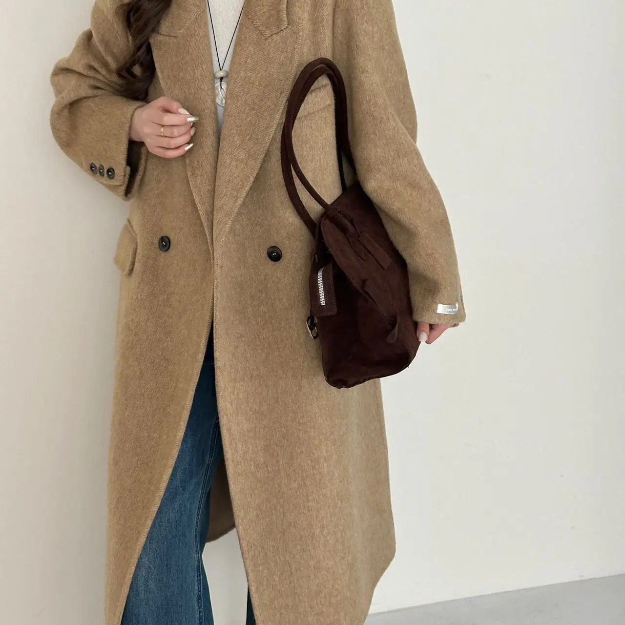 

Autumn and Winter New High-end Shoulder Double-sided Wool Coat Korean Version Commuting Hepburn Style Short Woolen Coat for Wome