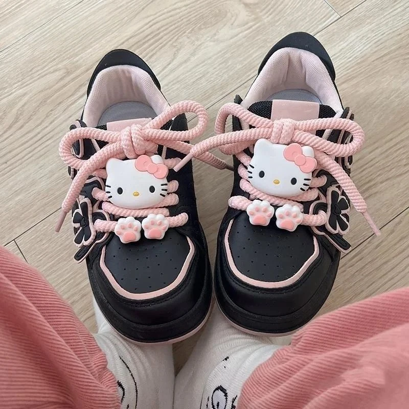 Sanrio Hello Kitty Sneakers Women\'s Rubber Thick Sole Non-slip Wear-resistant White Shoes Casual Student Versatile Sneakers