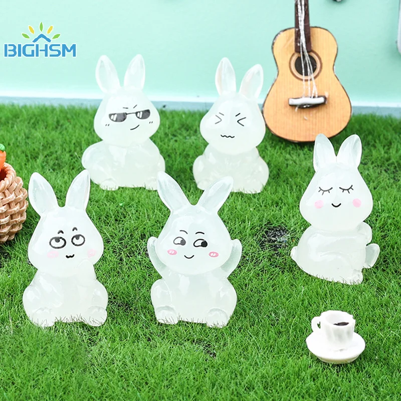 1Pcs Luminous Figurine Miniature Resin Crafts Fluorescent Little Rabbit Ornament For Fairy Garden Micro Landscape Accessories