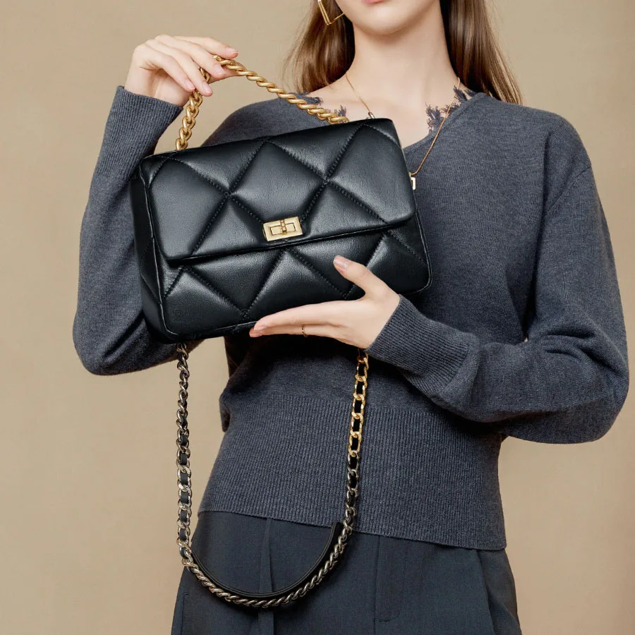 

New women's chain bag, top layer sheepskin diamond bag, genuine leather versatile casual bag, trendy crossbody bag
