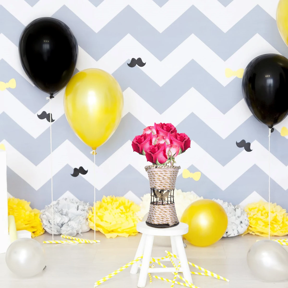 

1Pcs Artificial Ratten Vase Simple Design Iron Art Flower Vase Eco-Friendly for Home Wedding Decor Indoor Outdoor Use