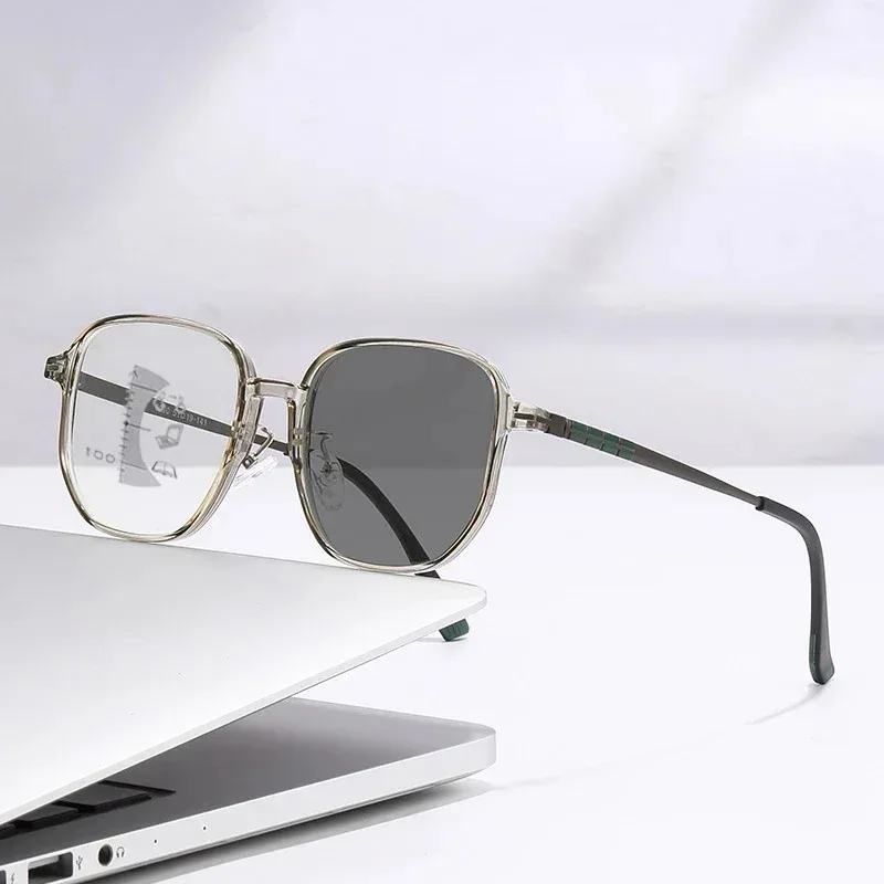 نظارات قراءة متعددة البؤر عالية الوضوح متغيرة الألوان للصور مضادة للأزرق ومضادة للأشعة فوق البنفسجية لقصر النظر الشيخوخي