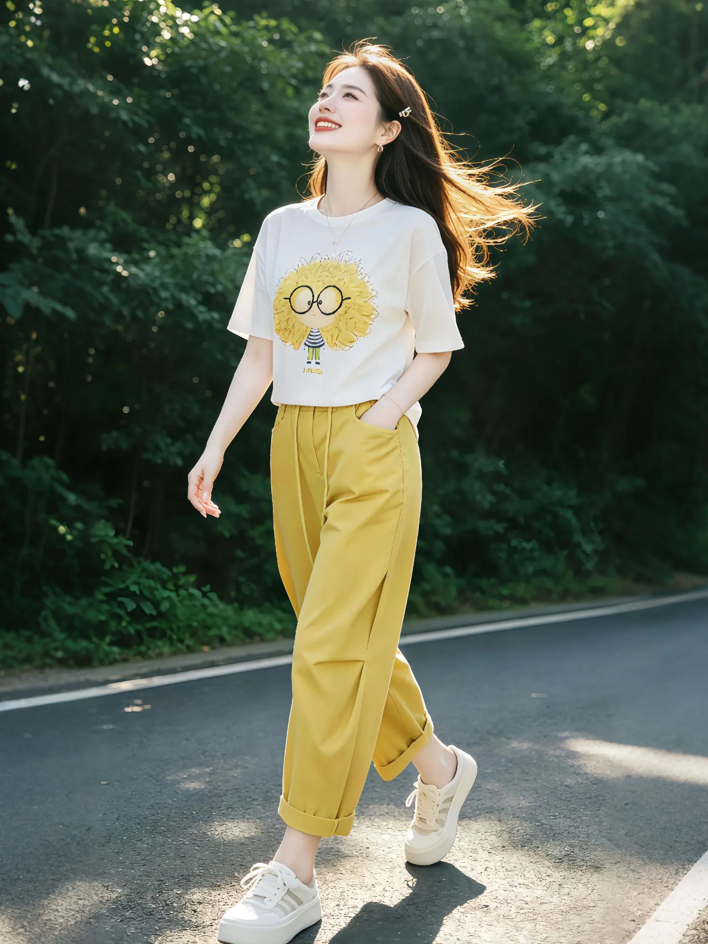 

Fashionable Summer New Women's Short Sleeve T-shirt And Casual Pants Set Breathable High Waist round Neck Print Pattern Workwear