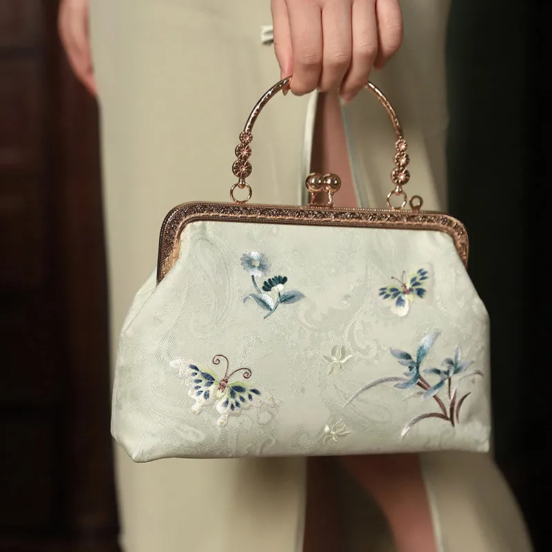 

Vintage Embroidered Handbag, Versatile Women's Bag, Exquisite Embroidered Crossbody Bag, Luxury Gift