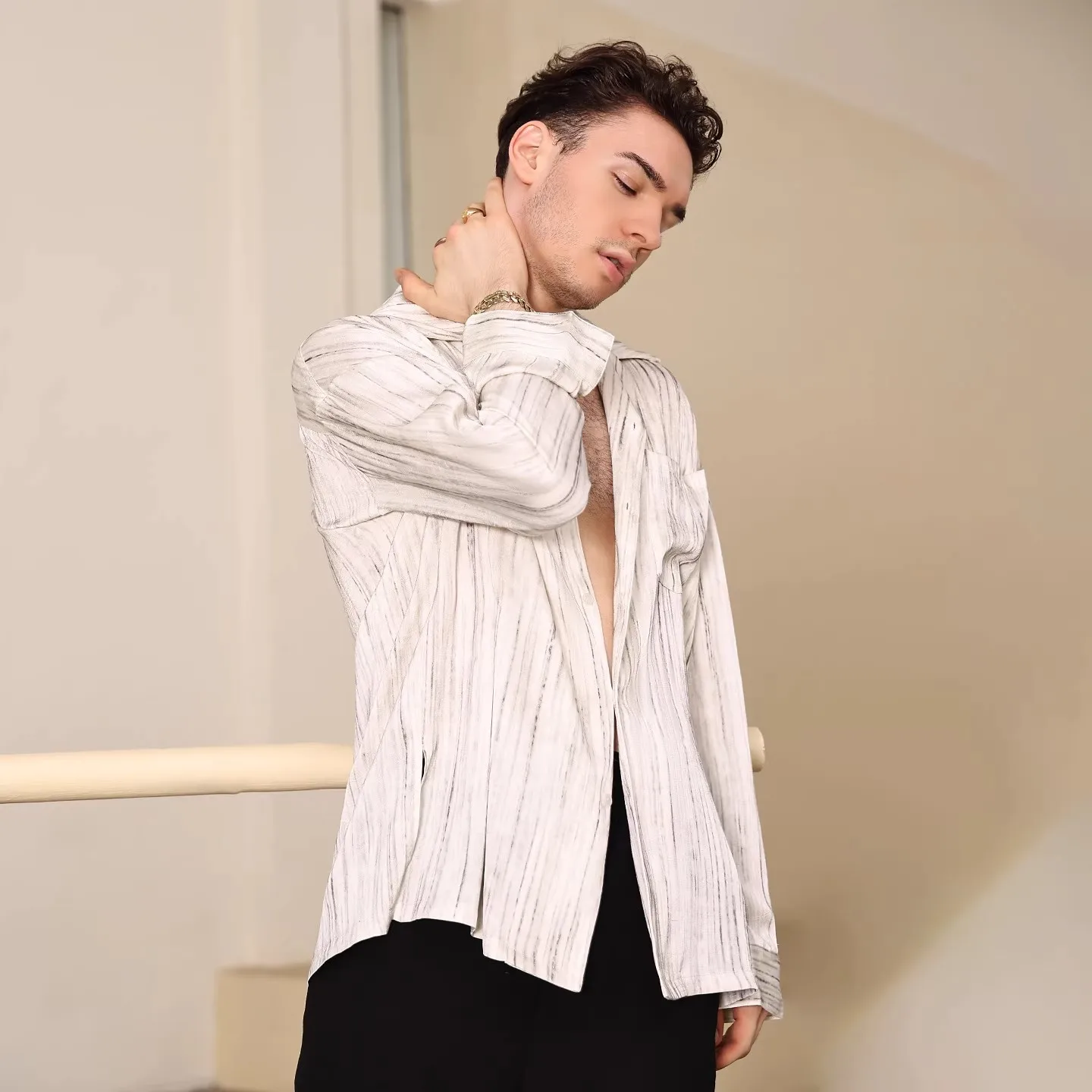 تخصيص الرجال الكبار اللاتينية الوطنية القياسية ملابس رقص المنافسة المهنية دعوى طوق مخطط قميص ممارسة اللباس