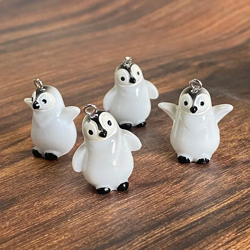 6pcs Kawaii 3D Small Penguin Resin Charms Lovely Miniature Figurine Pendants For Necklace Eardop Keychain Jewlery Diy Make